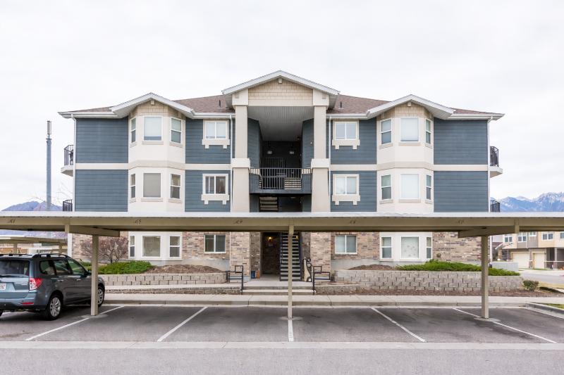 Sandy Condo: 56 E Resaca Dr