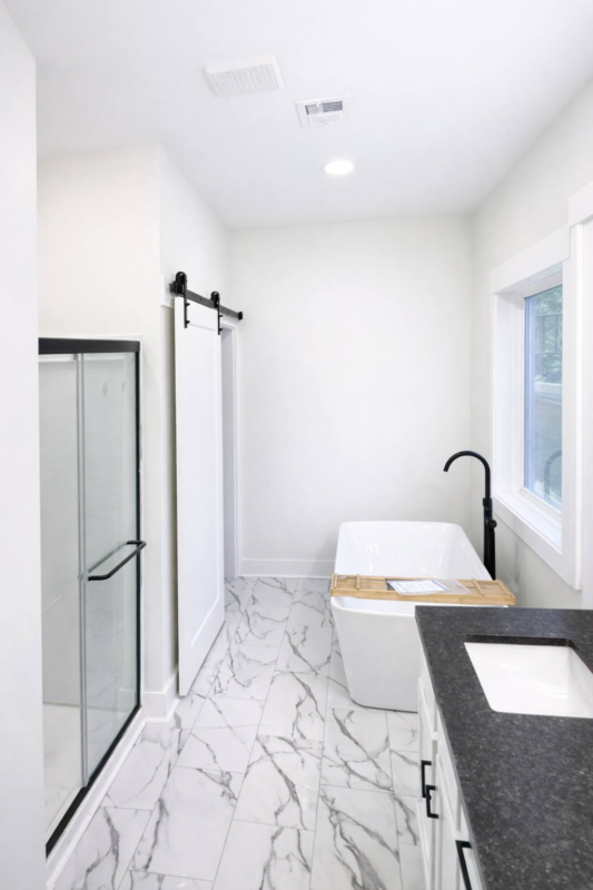 Columbia House: 3112 Saint Louis St