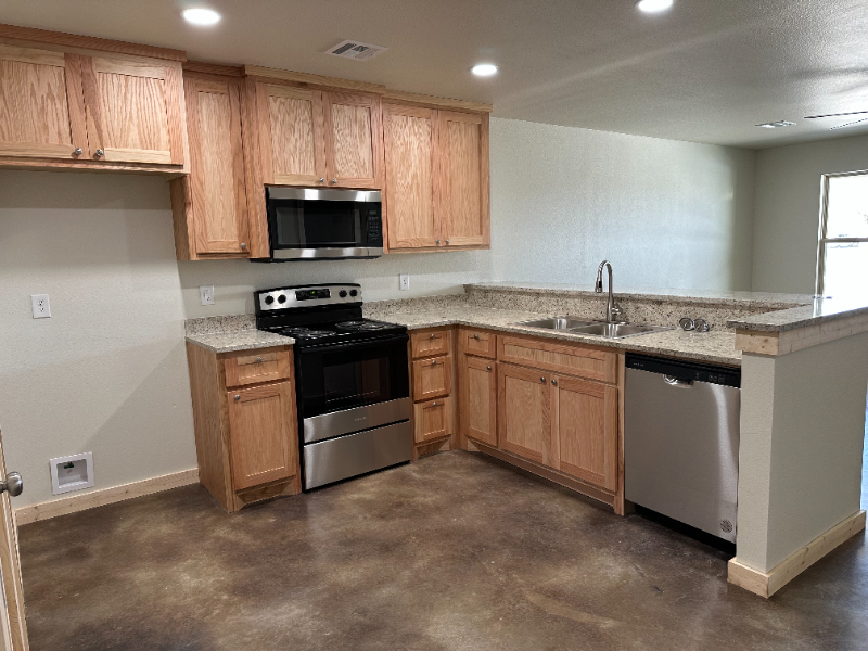 Marietta Townhome: 407 S 4th Ave