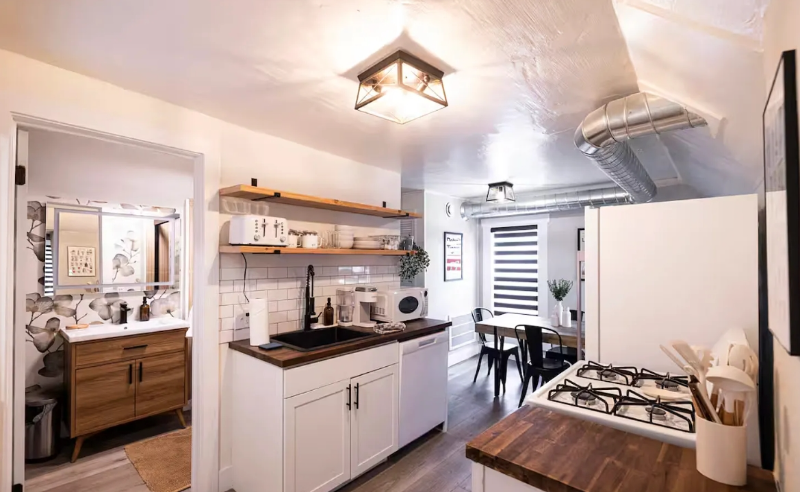 Grand Rapids Multiplex: 1205 Bridge St NW