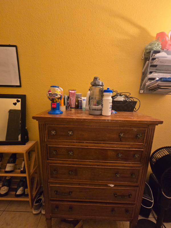 Las Vegas House: 5516 Via Del Viento Avenue