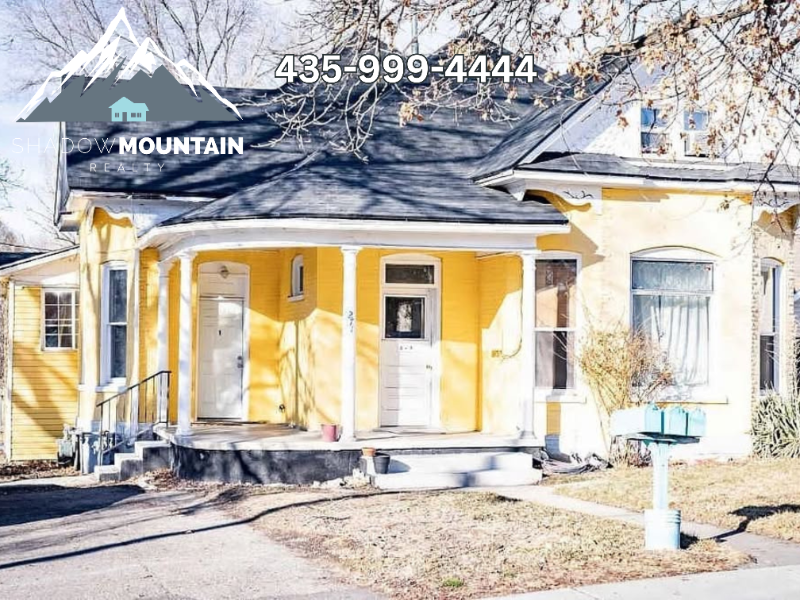 Logan Multiplex: 271 E 300 N #3