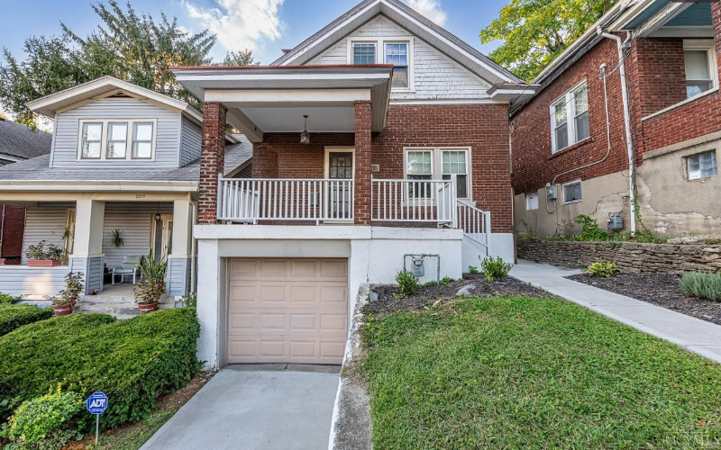 Cincinatti House: 2317 Muriel Ct