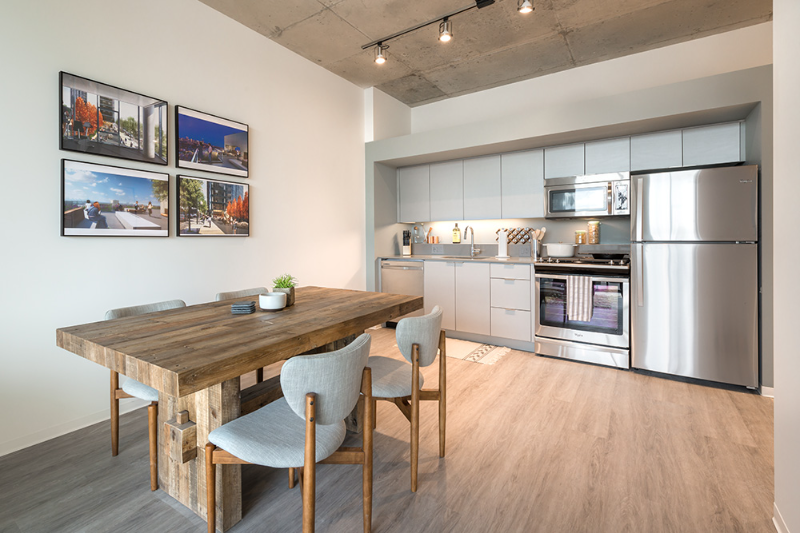 Chicago Condo: 2729 W Belden Ave