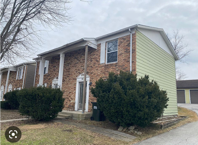 South Chicago Heights Townhome: 88 W 30th Street