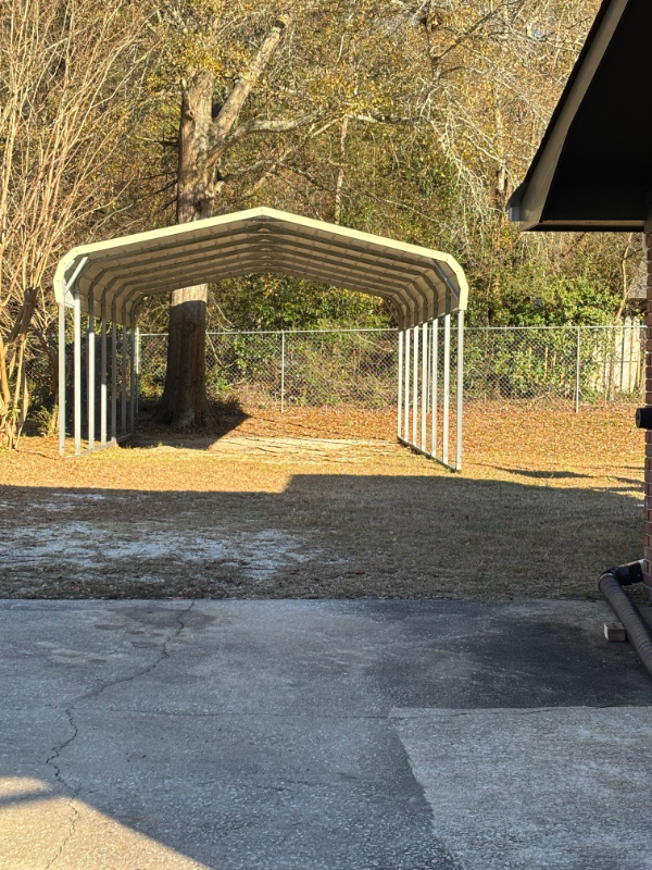 Douglasville House: 8684 Bowden St