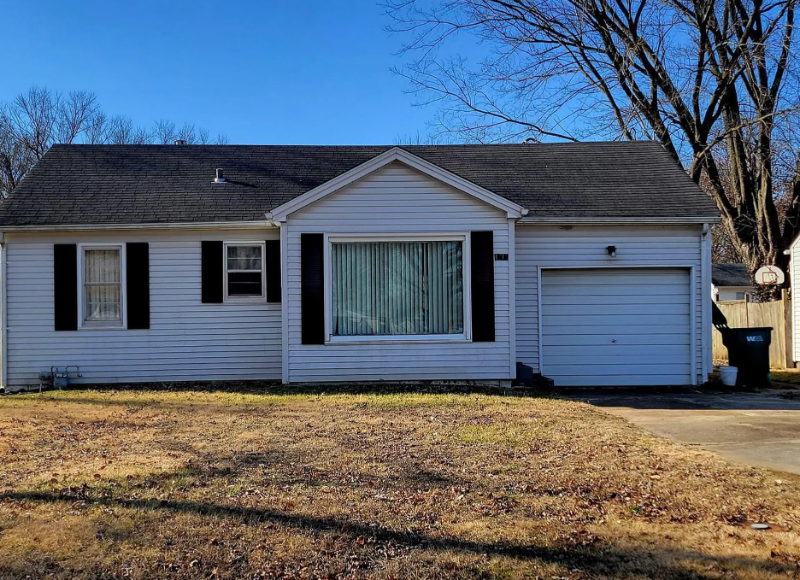 St. Louis House: 1716 Loretta Ave