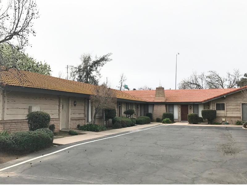 Fresno Condo: 7089 N. Howard ave