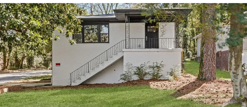 Atlanta House: 175 Holly Rd NW