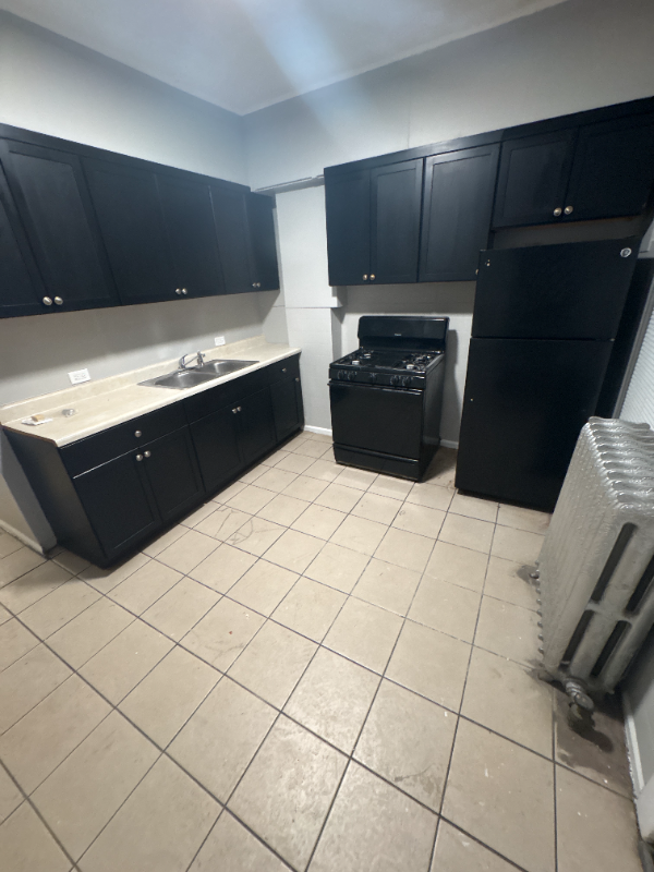 Chicago Multiplex: 7132 S Ingleside Ave