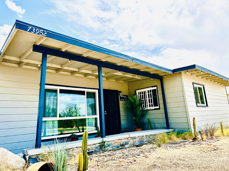 Twentynine Palms House: 73952 Gorgonio Dr