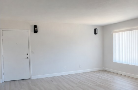 San Diego Apartment: 2330 Grove Ave
