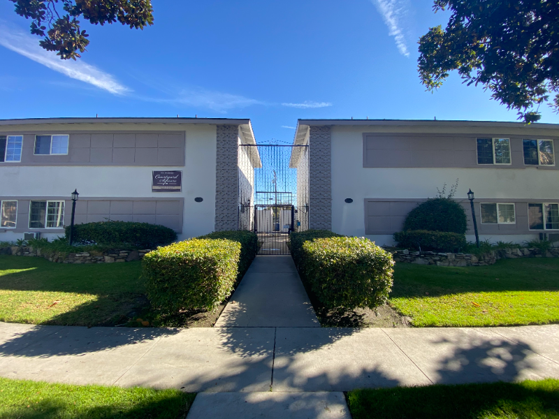 Anaheim Apartment: 1234 S. Loara St
