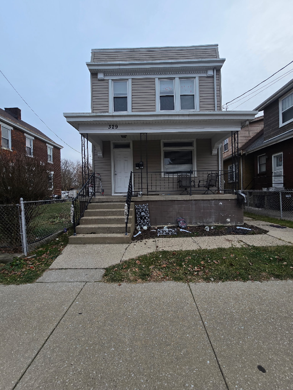 Covington Multiplex: 329 Byrd St.