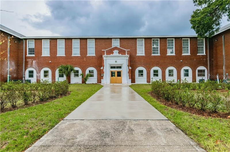 St Petersburg Multiplex: 1090 10th street N