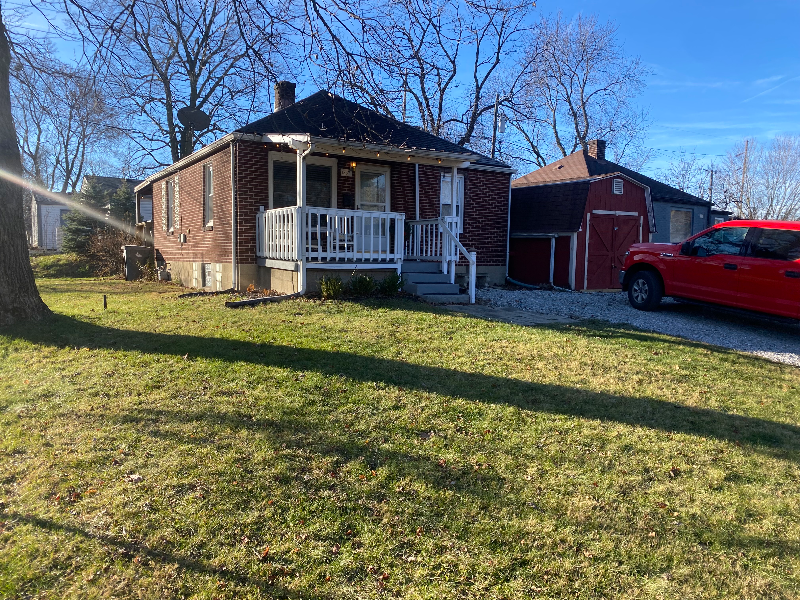 Indianapolis House: 1237 E Pleasant Run Parkway South Dr