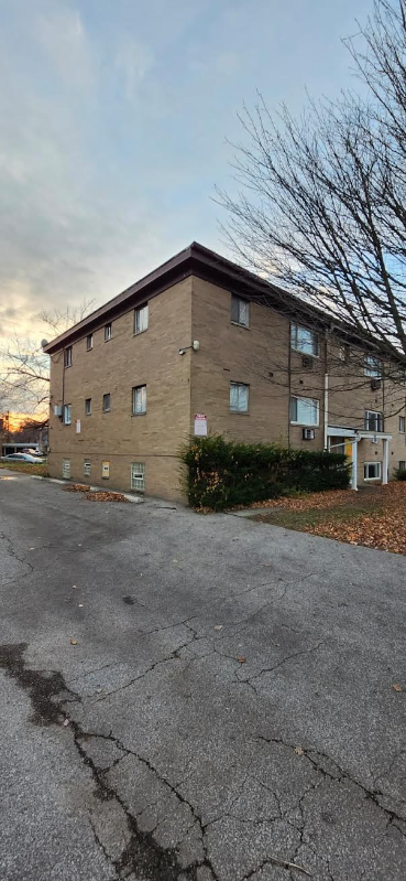 Cleveland Apartment: 14918 Milverton Road