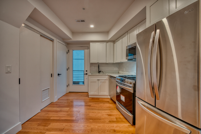 Washington Condo: 5835 Colorado Avenue NW