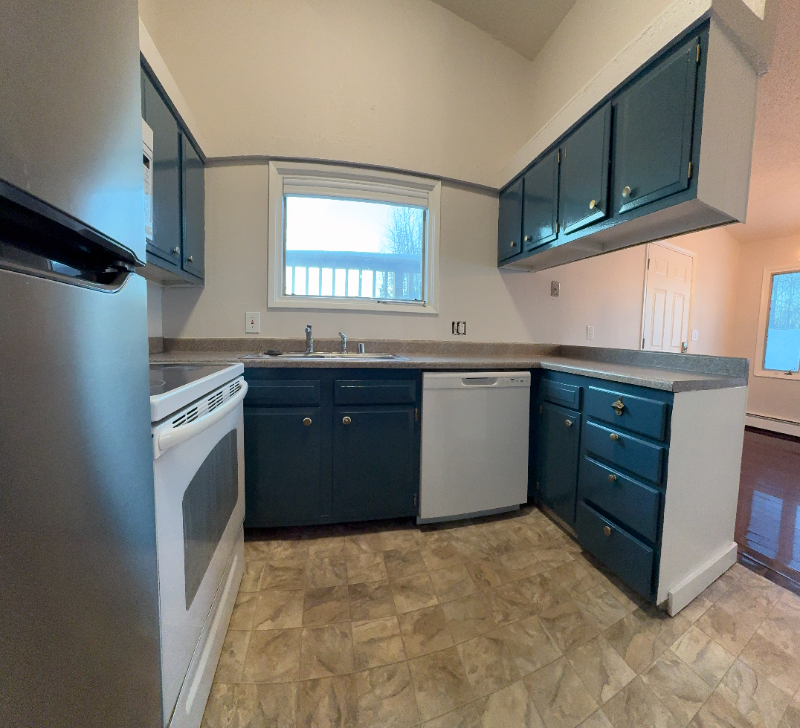 Anchorage Multiplex: 5120 Hatcher Circle