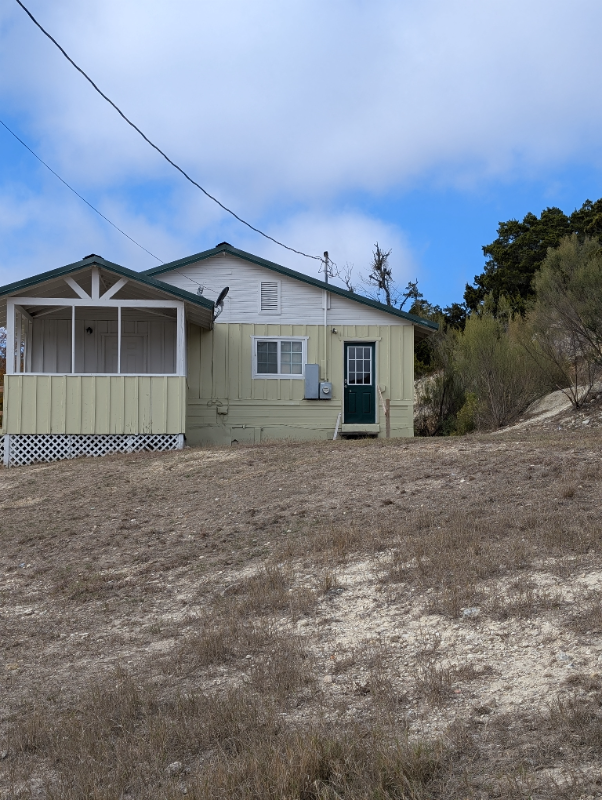 Kerrville House: 115 Renee