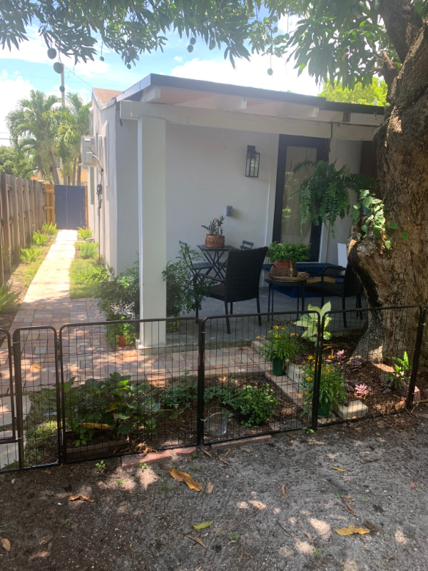 Miami Apartment: 41 SW 31st Court