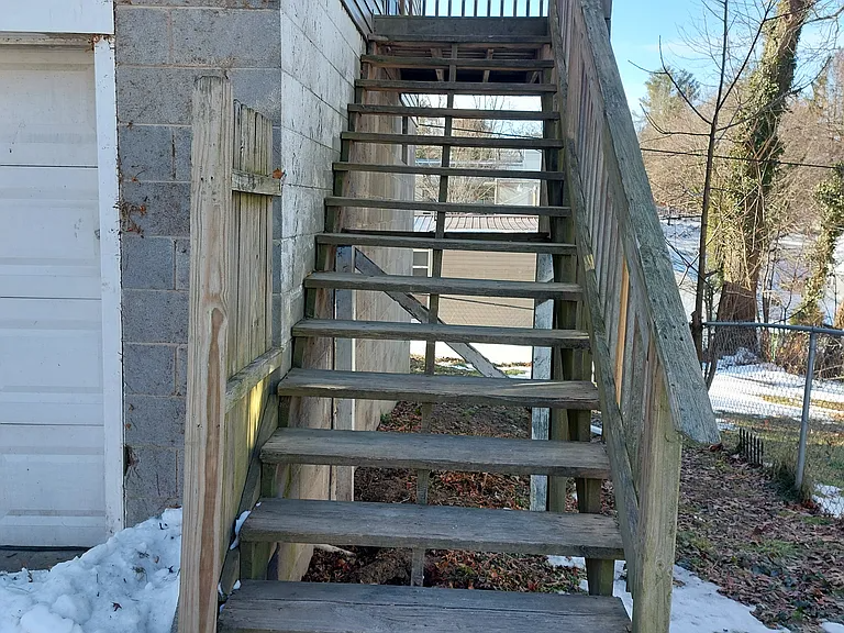 Beckley Multiplex: 226 1/2 Clyde St