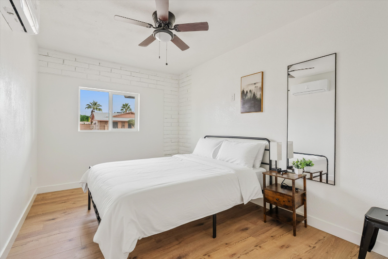 Glendale Apartment: 9632 N 58th Ln