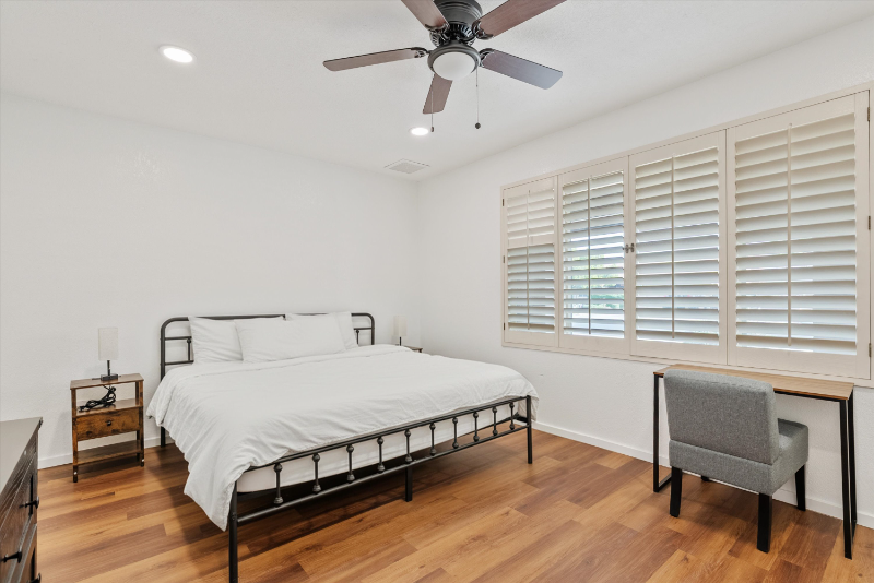 Glendale Apartment: 9632 N 58th Ln