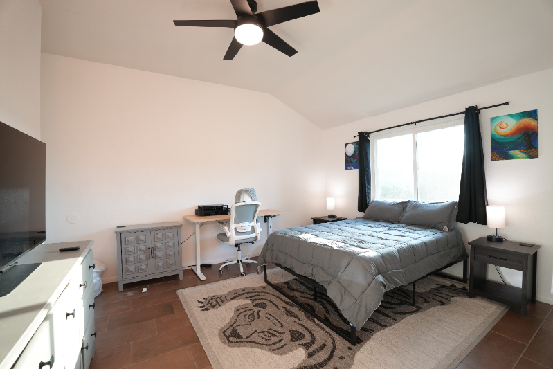 Pflugerville House: 804 Sylvia Lane