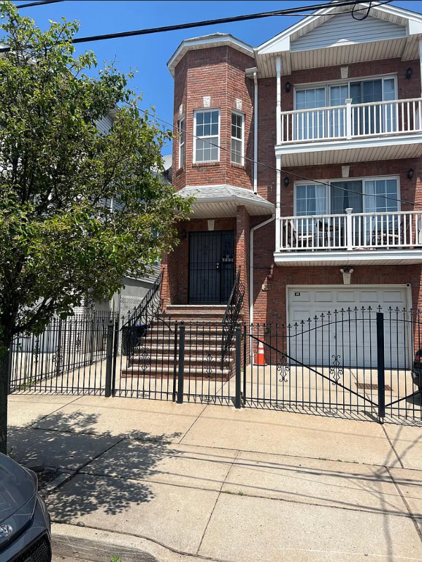 Newark Multiplex: 30 Gillette Place