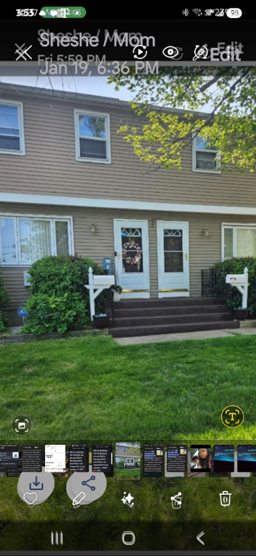 East Hartford Townhome: 76 William St