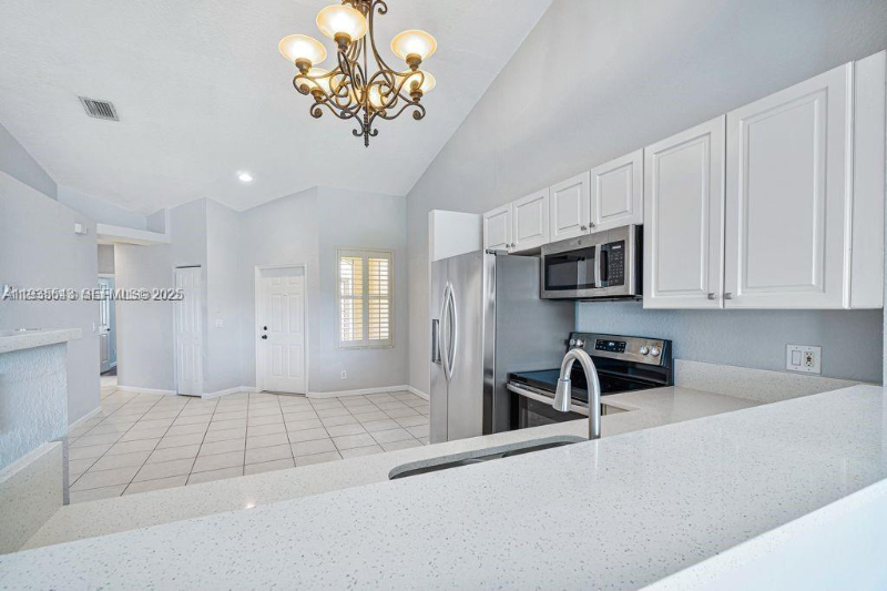 Delray Beach Townhome: 2437 S Coral Trace Circle 2437