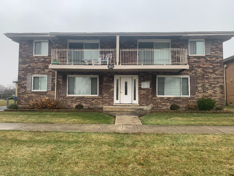 Lynwood Multiplex: 2511 Terrace Ave #1E