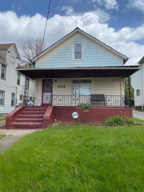 Cleveland House: 5908 Ackley Ave