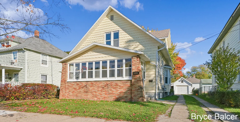 Grand Rapids Multiplex: 1350 Davis Ave NW