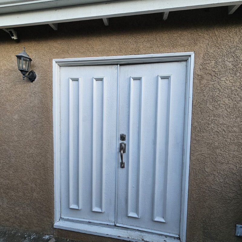 Whittier House: 12204 Hillwood Dr