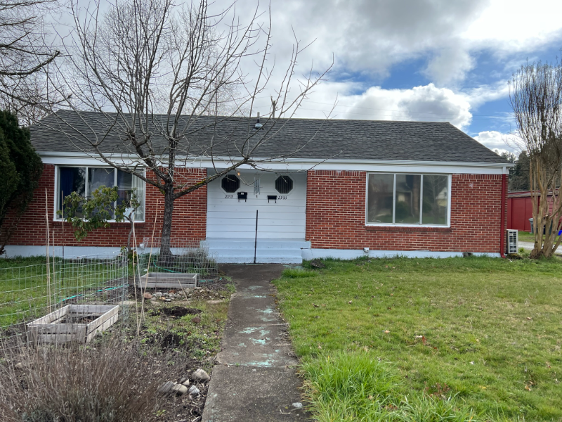 Eugene House: 2919 Lincoln Street