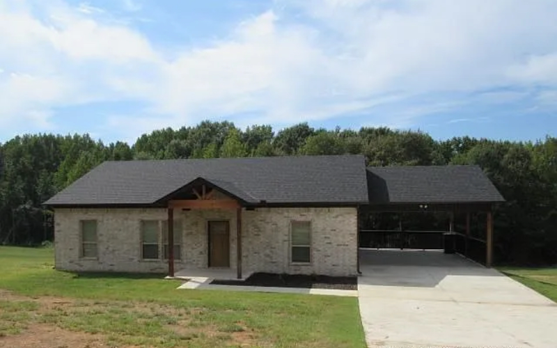 Greenbrier House: 118 Union Rd