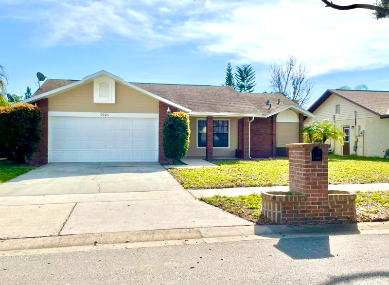 Orlando House: 10026 Chesham Drive