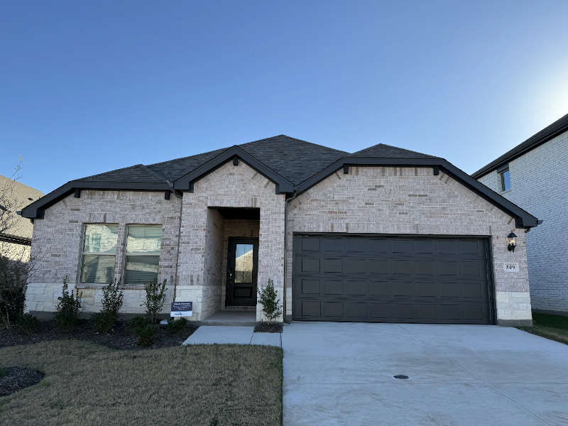 McKinney House: 509 Tidal Dr