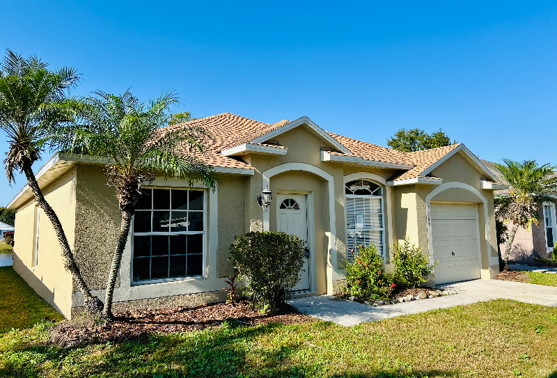 Orlando House: 7789 Pine Fork Dr