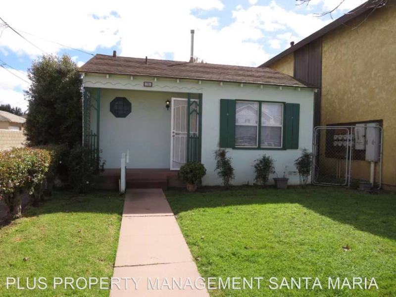 Santa Maria House: 712 N Lincoln St