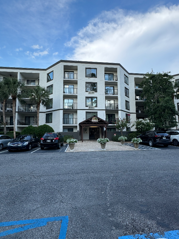 Hilton Head Island Condo: 10 Lemoyne Ave