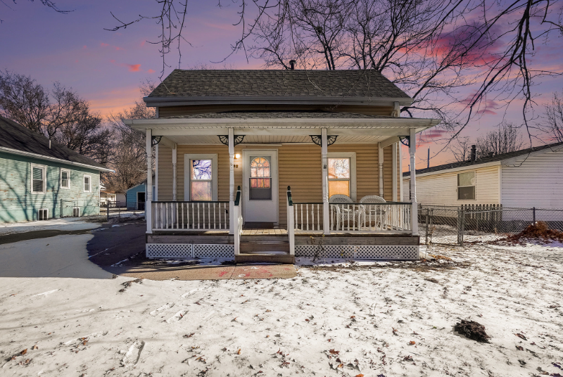 Fremont House: 92 S Clarkson St