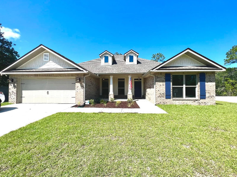 Gulf Breeze House: 2315 Bergren Rd