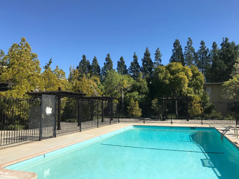 livermore Apartment: 1020 dolores ave