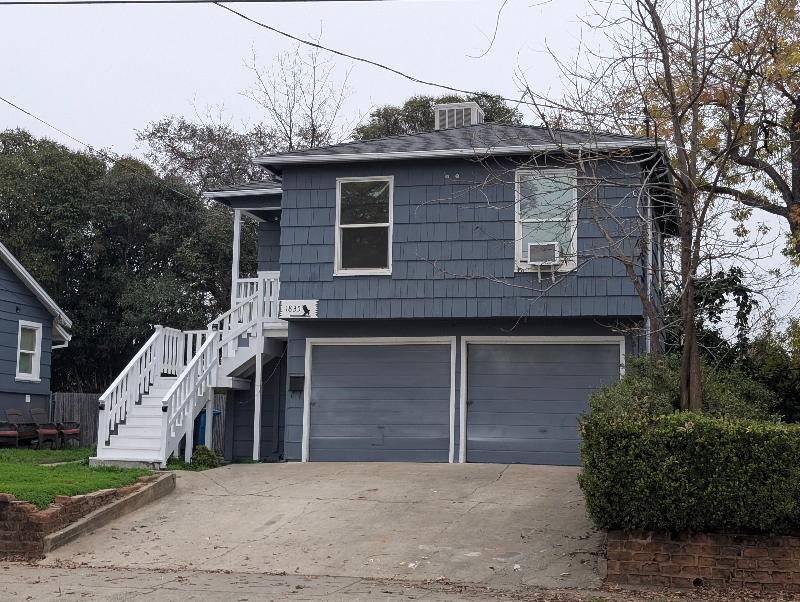 Oroville House: 1835 Washington Ave