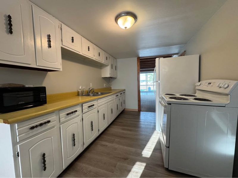 Gray Condo: 202 Cambell Shore Rd