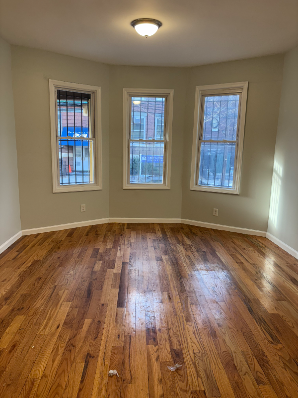 Newark Townhome: 838 South 16th St