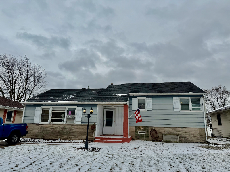 Highland House: 3620 42nd Pl